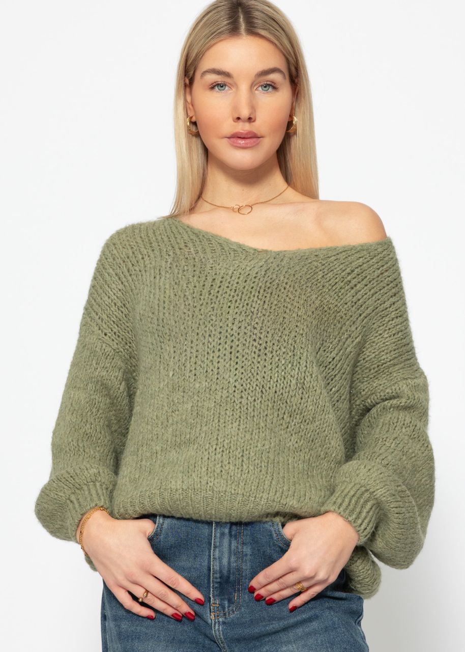 Oversized jumper with V-neck - khaki