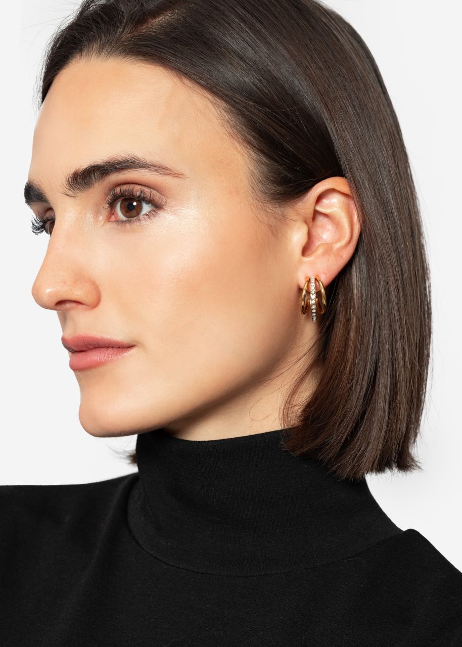 Triple earrings with sparkling stones, gold