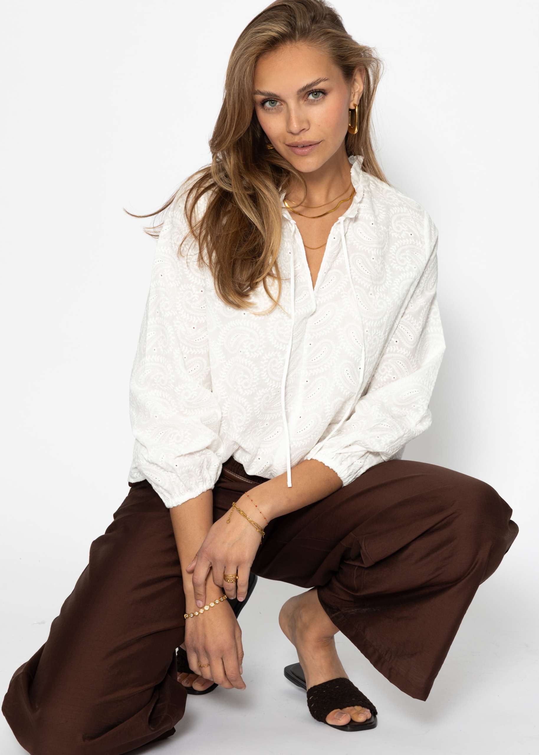 Cotton lace blouse - white