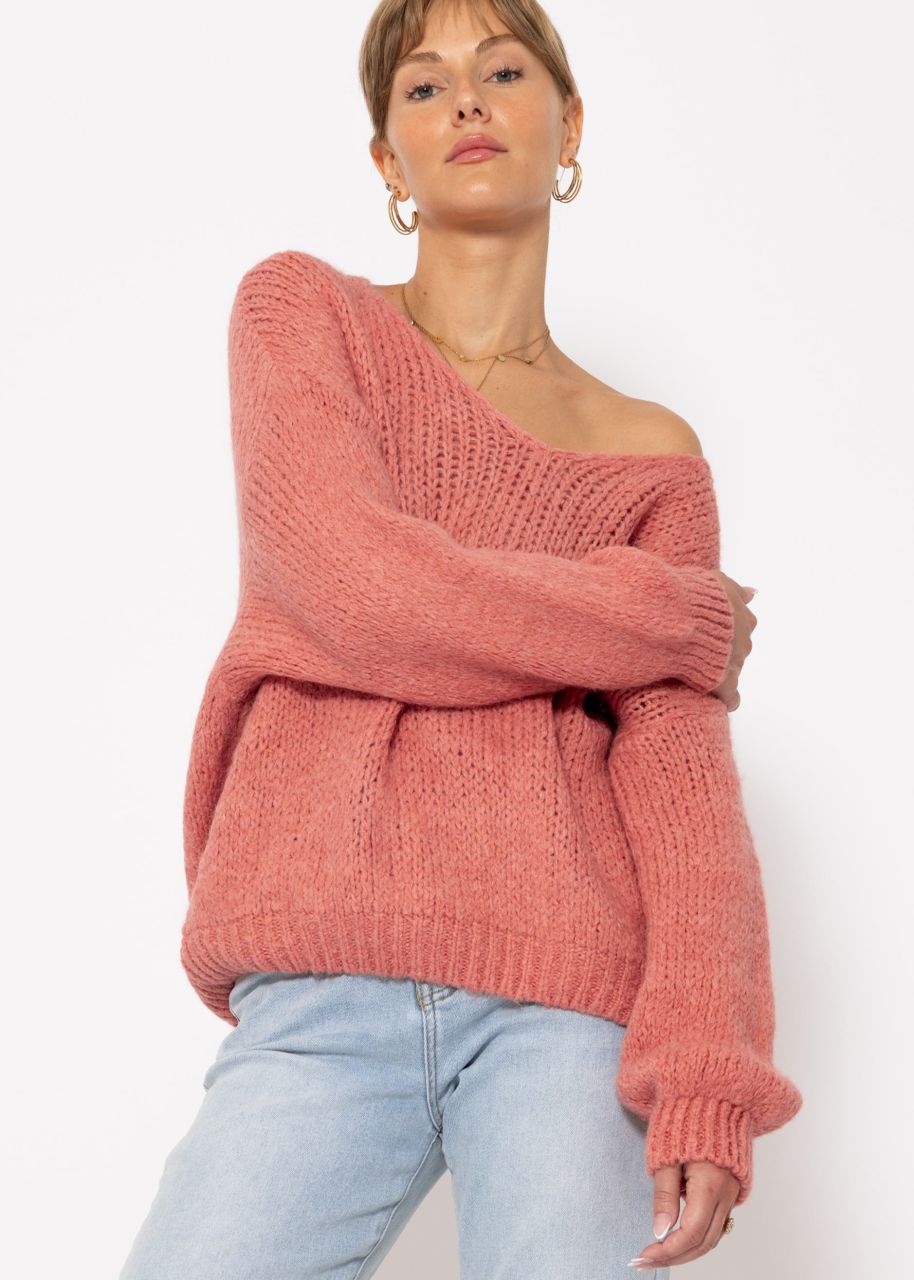 Oversized jumper with V-neck - salmon