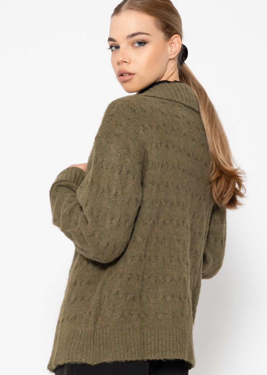 Fluffy cable-knit cardigan with collar - olive green