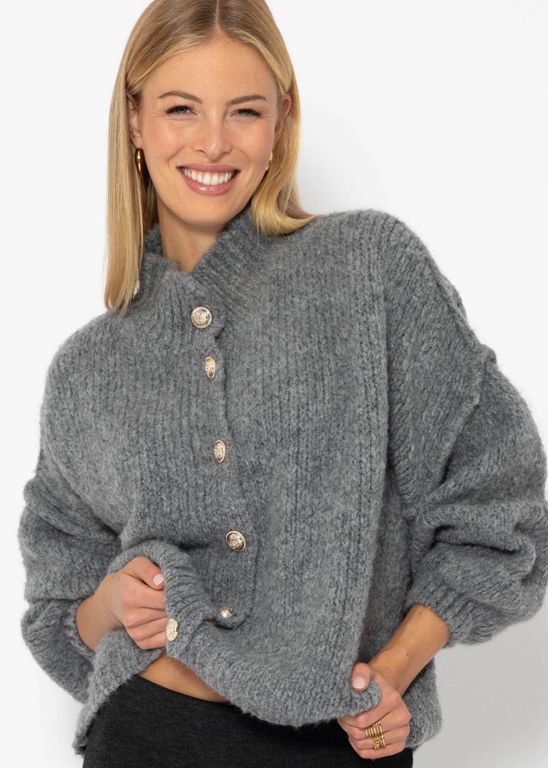 Oversized cardigan button best sale