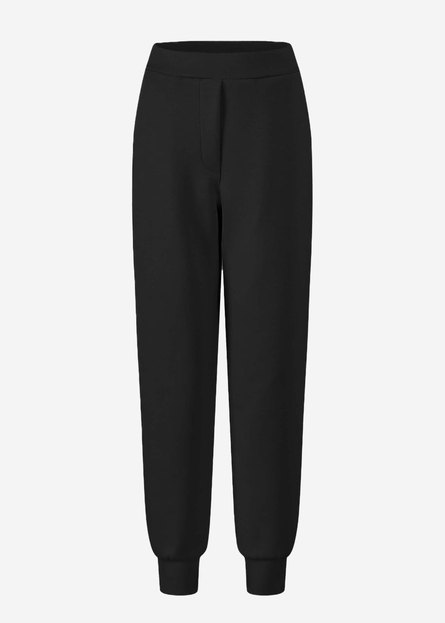 Soft jogging trousers - black