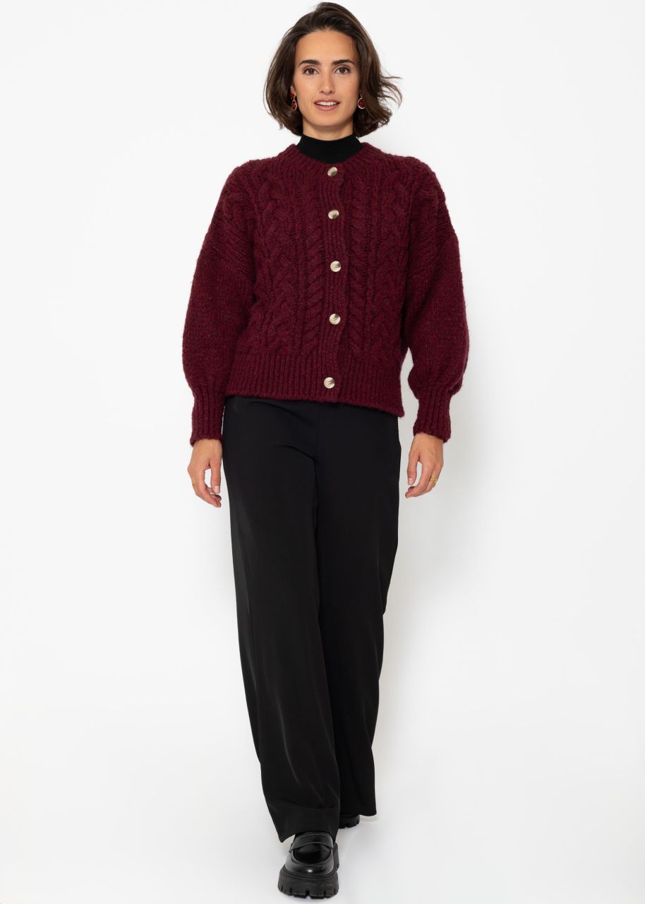 Super fluffy cardigan with cable knit pattern - burgundy