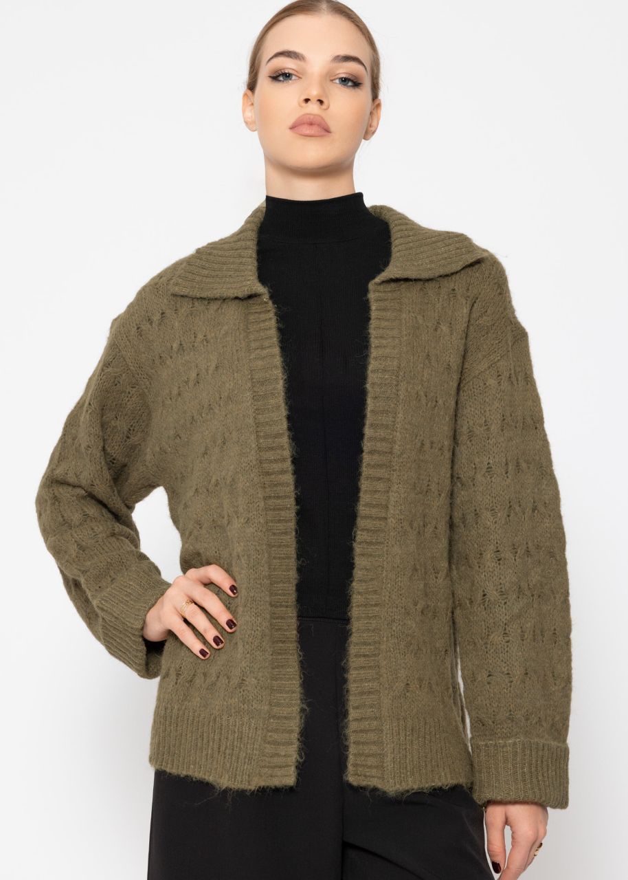 Fluffy cable-knit cardigan with collar - olive green