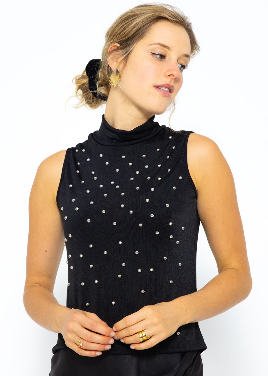 Flowing top with studs - black