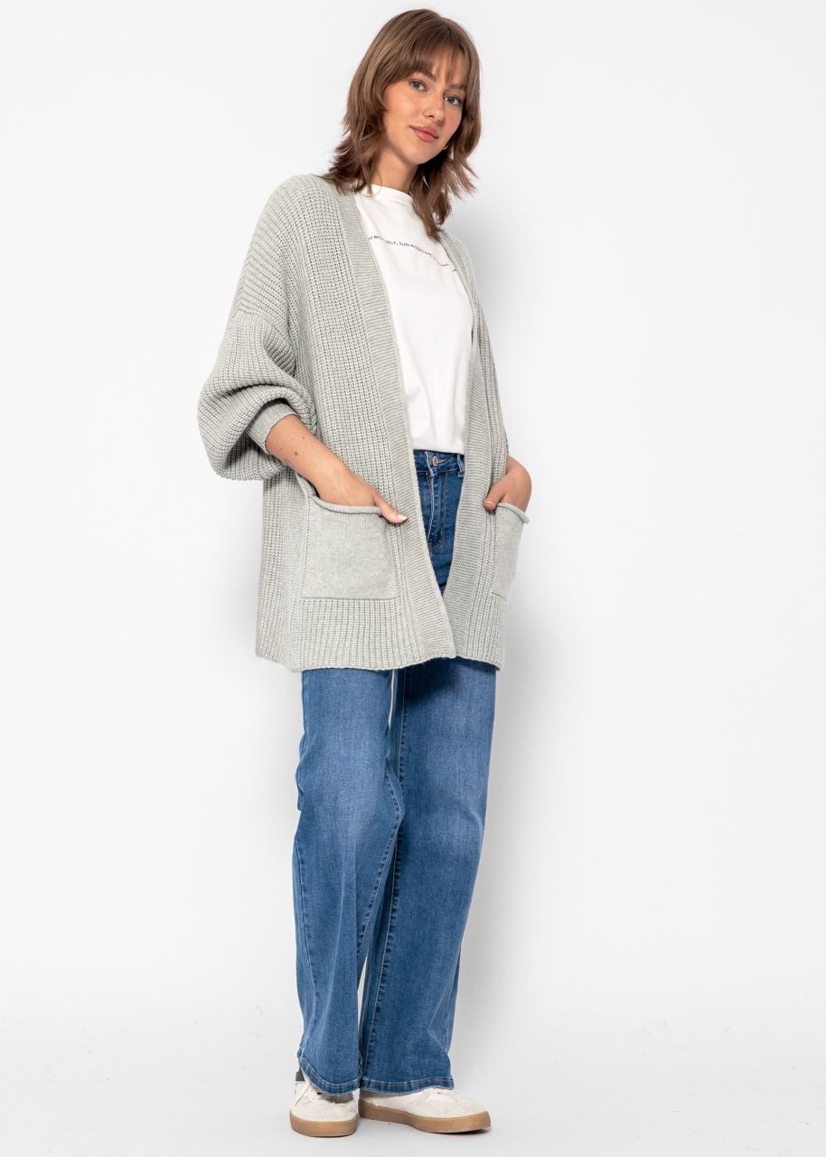 Soft knit cardigan with pockets - light grey