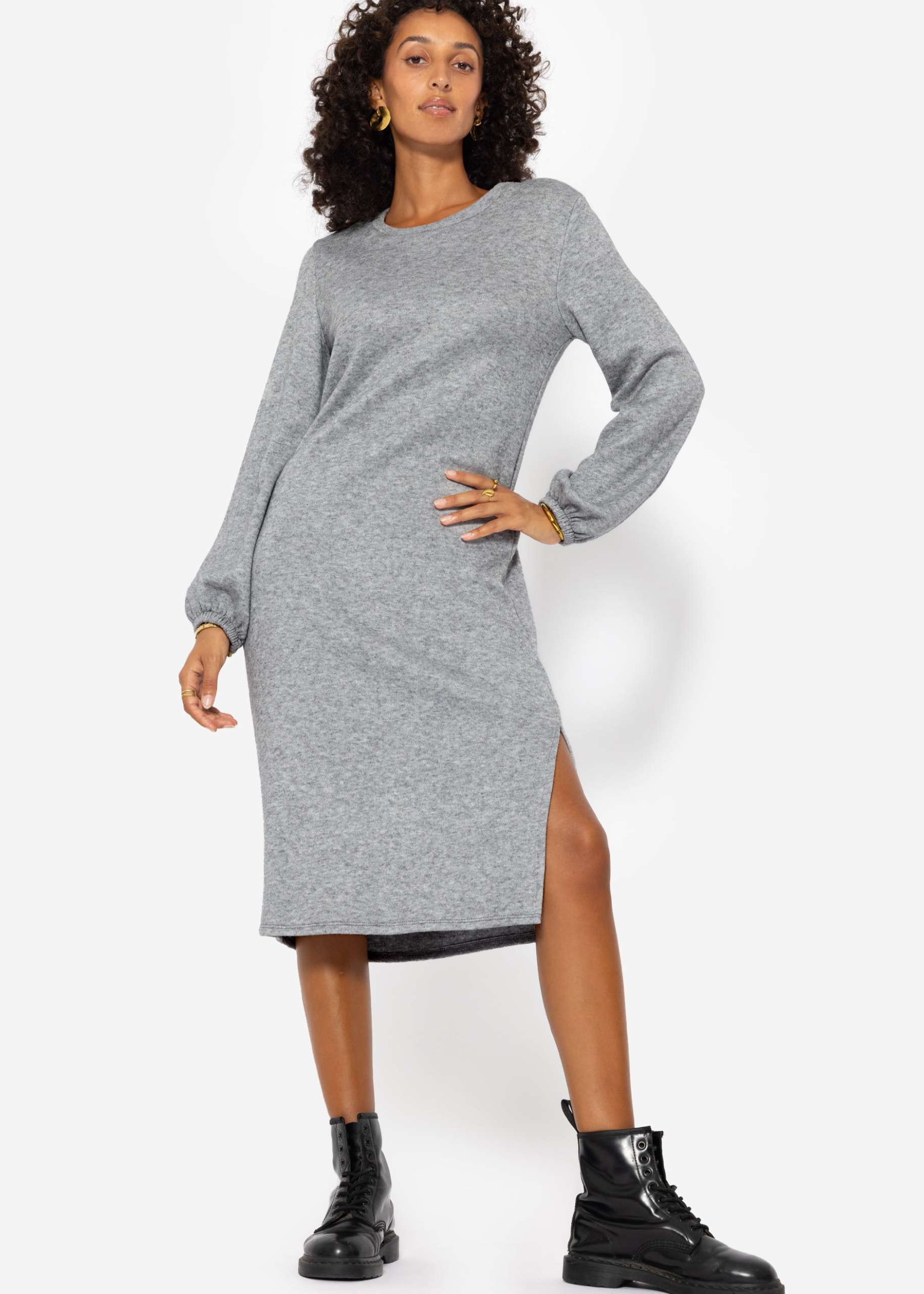 Super soft jersey dress in midi length - grey