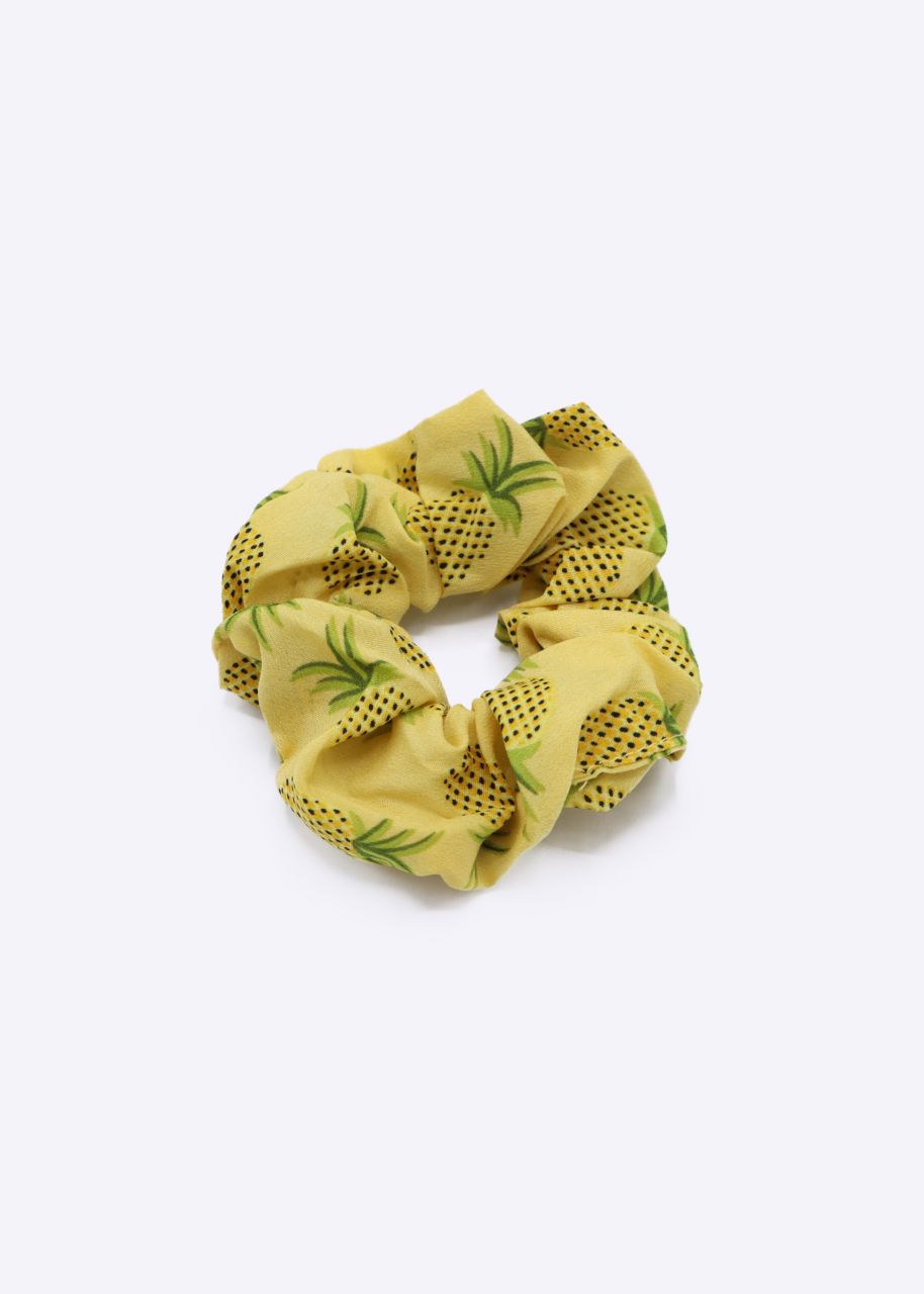 Scrunchie with pineapple print, yellow