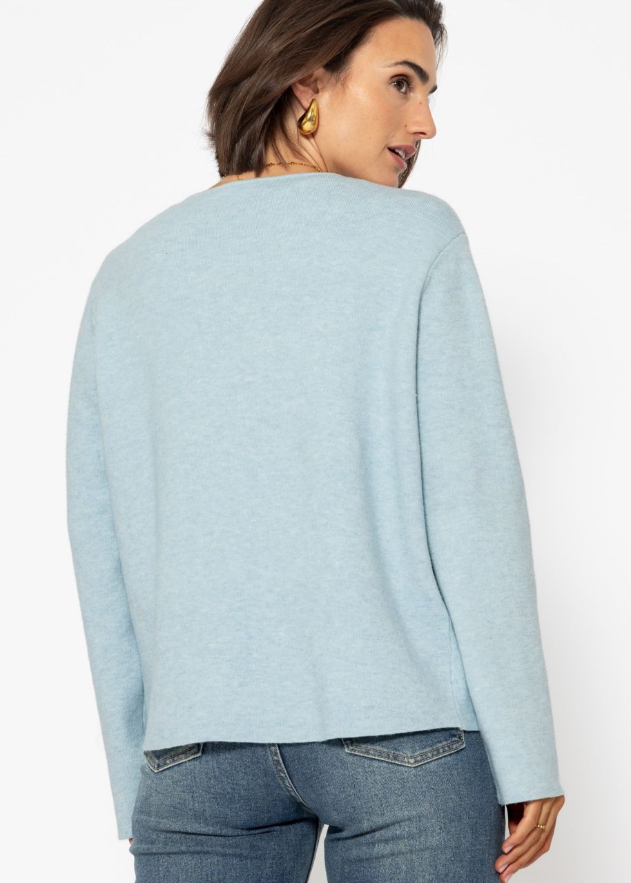 Cardigan with a round neckline and patch pockets - light blue