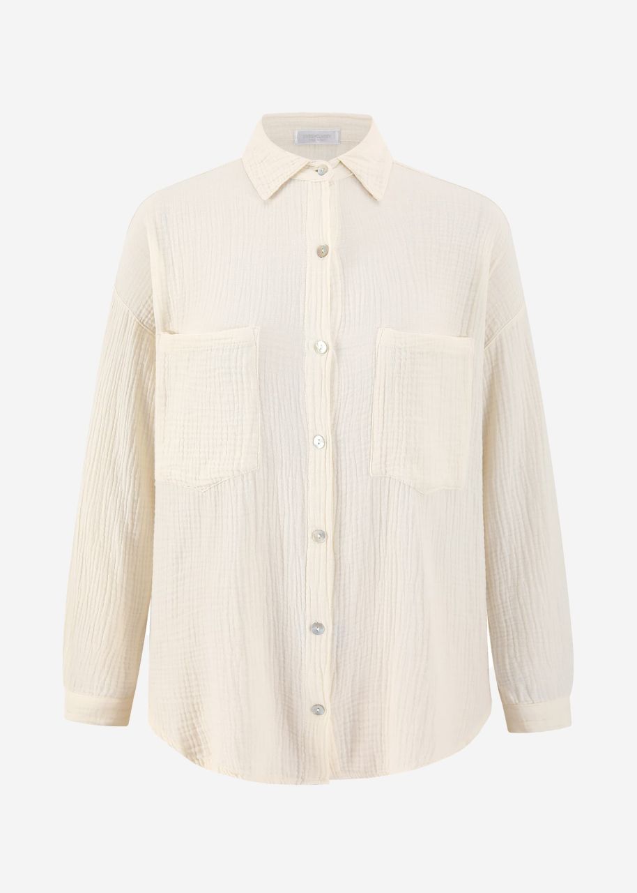 Oversize muslin blouse with breast pockets - cream white