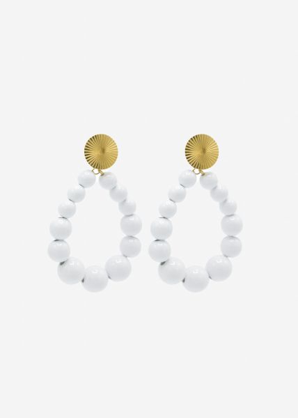 Gold stud earrings with pearls - white