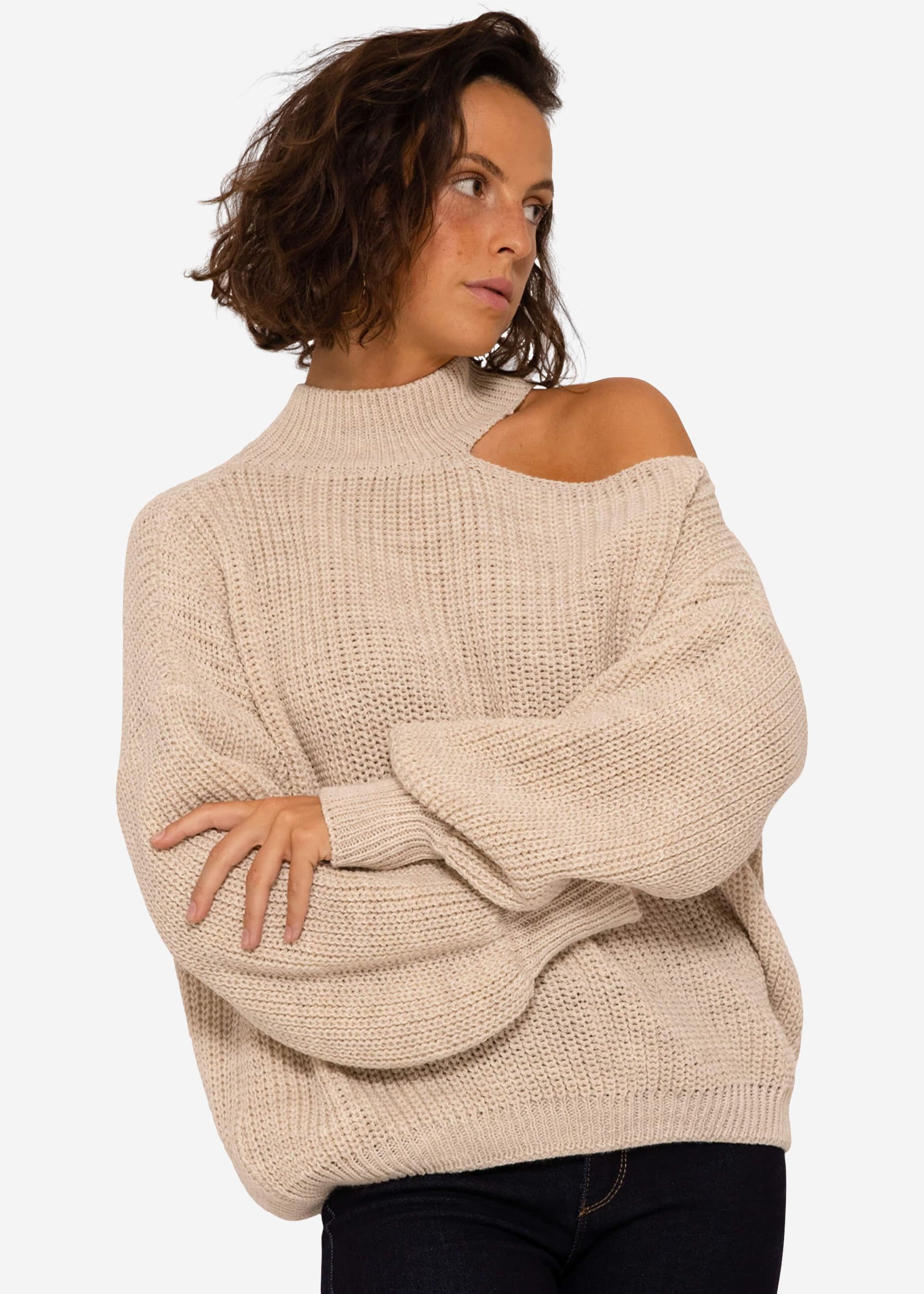 Oversize cut-out jumper - beige