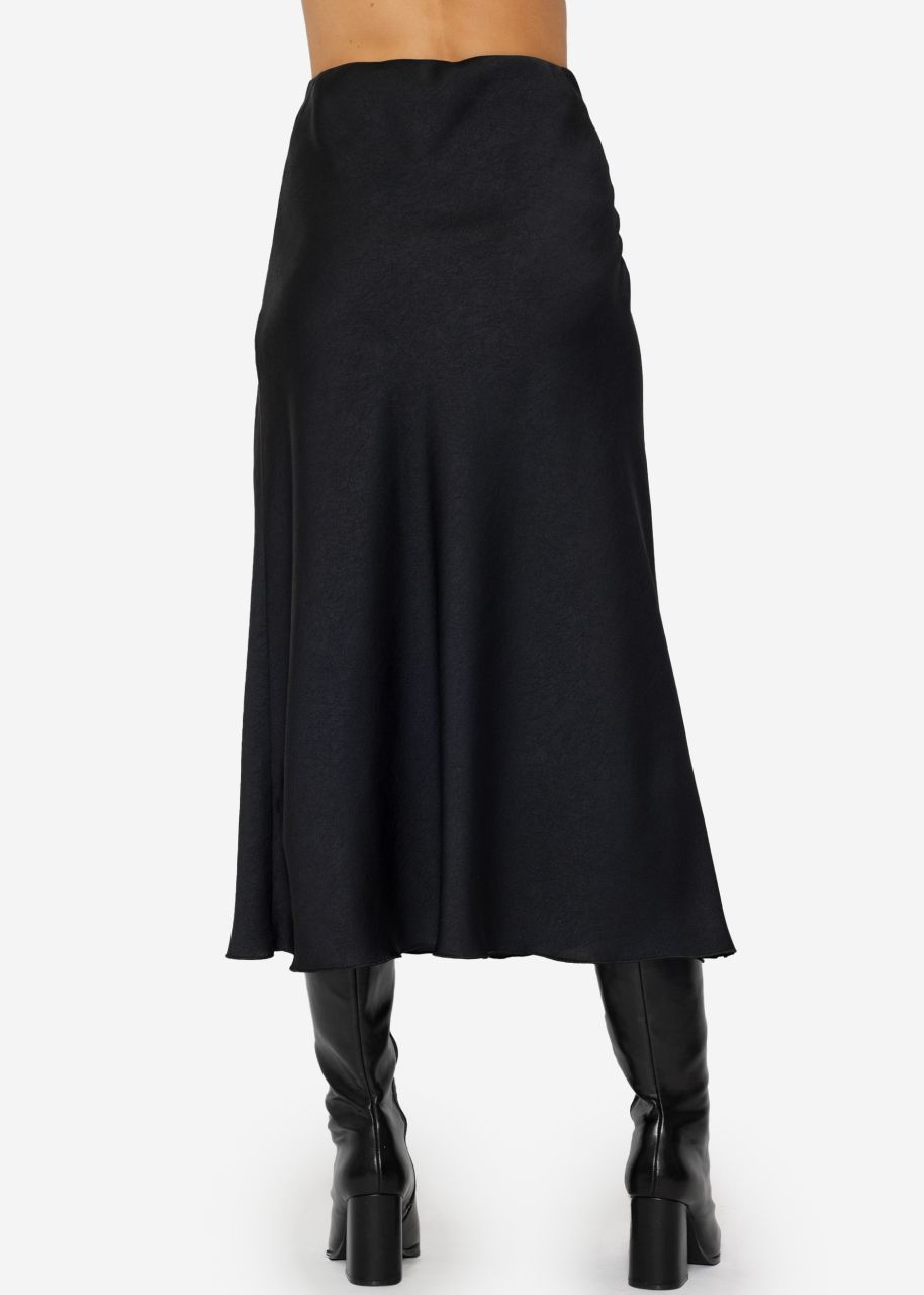 Crash-look satin skirt - black