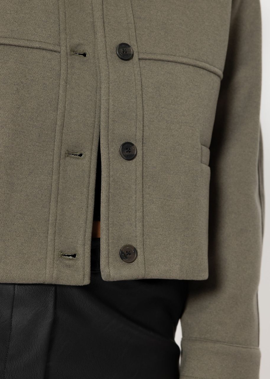 Short jacket with inner lining - khaki