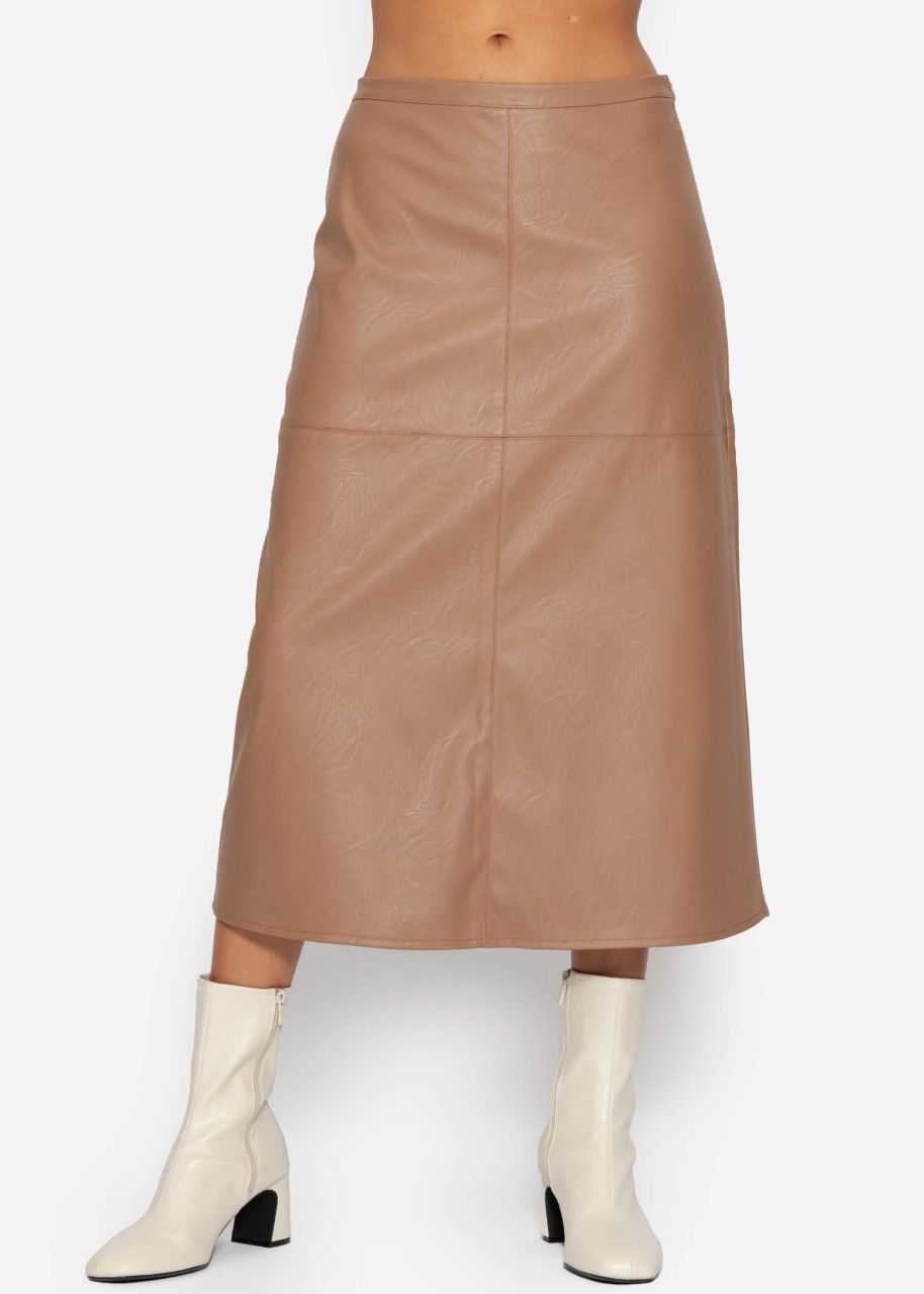 Flared faux leather skirt - camel