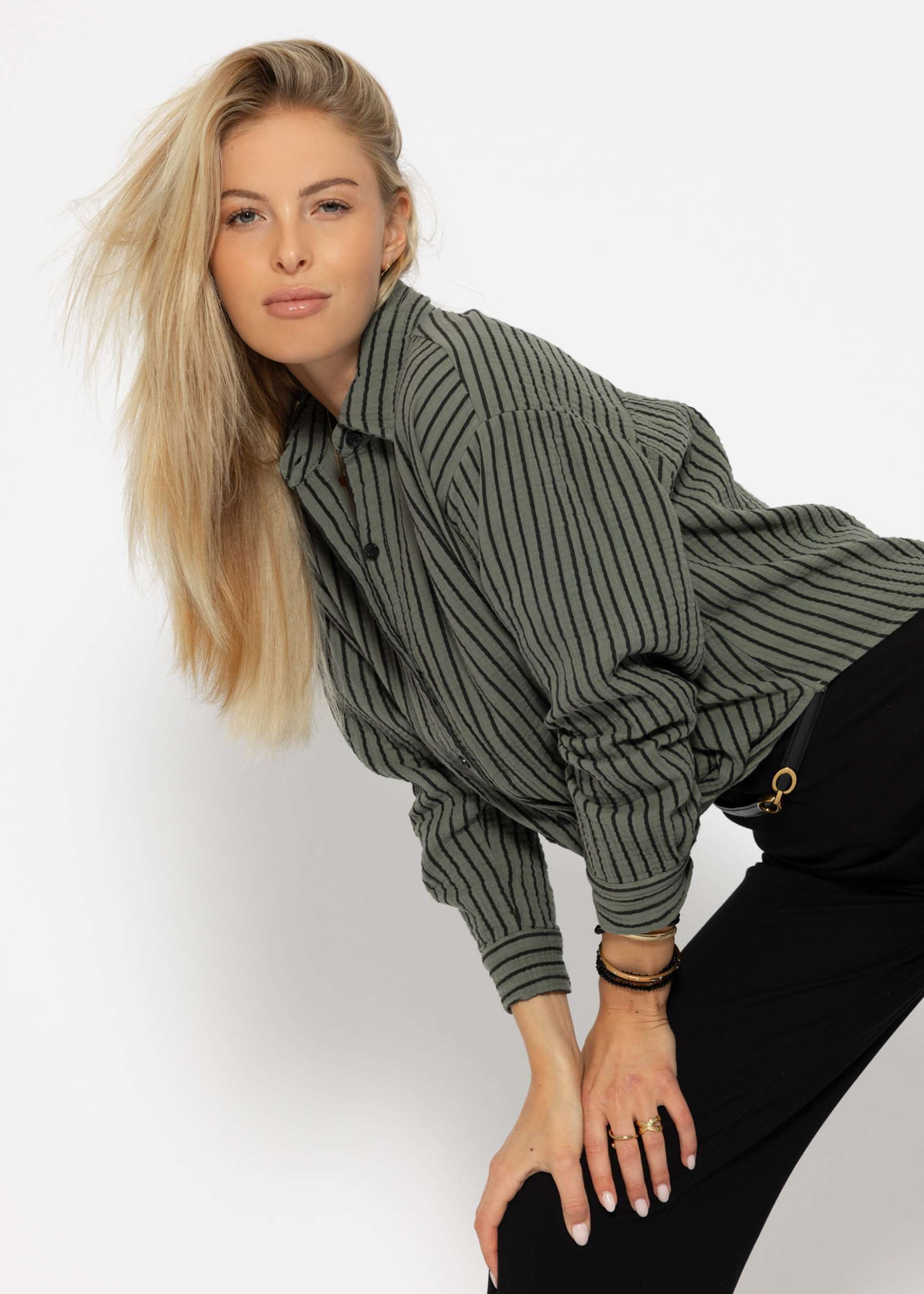 Striped muslin blouse with knot - khaki-black