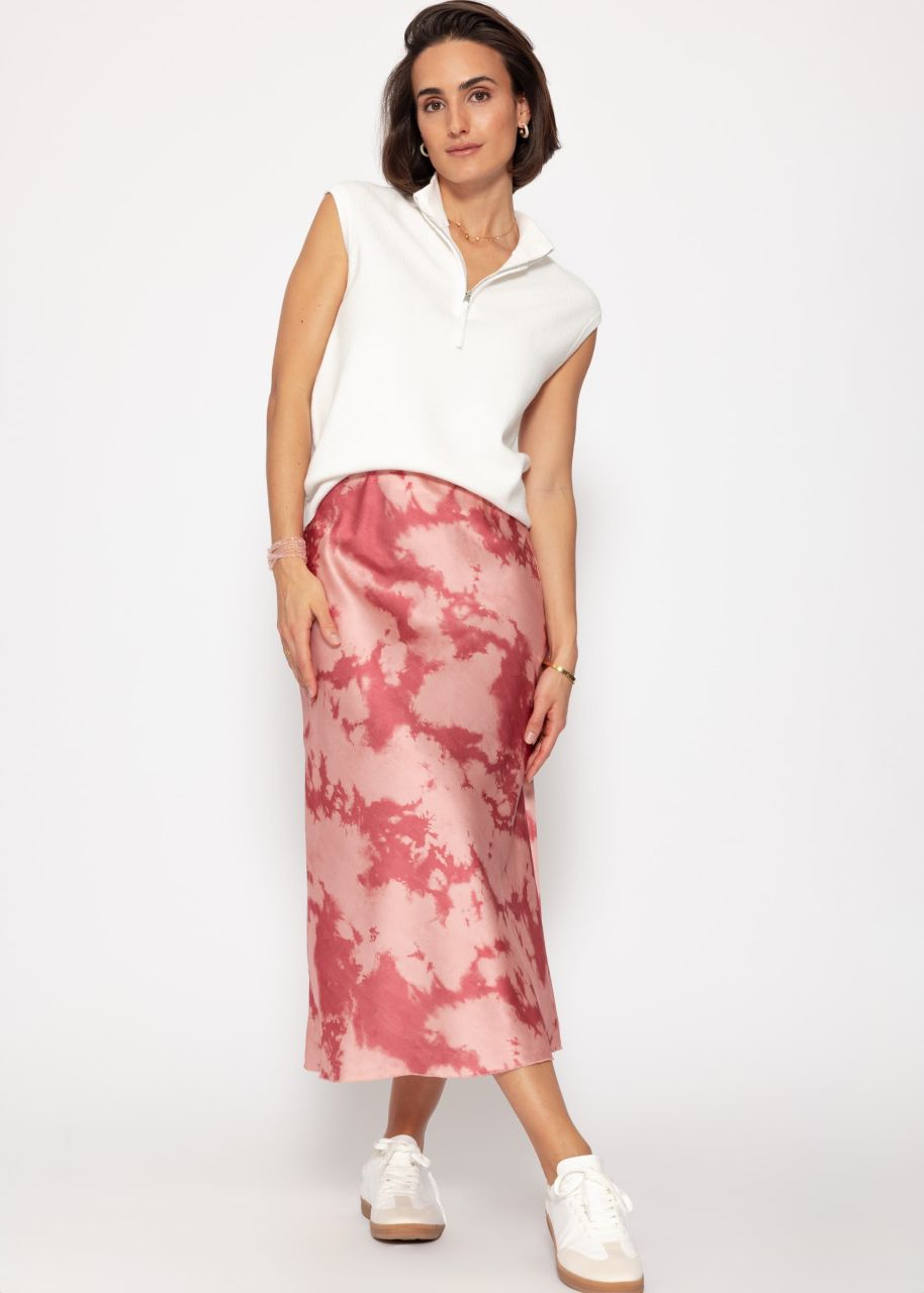 Satin skirt with batik print - pink