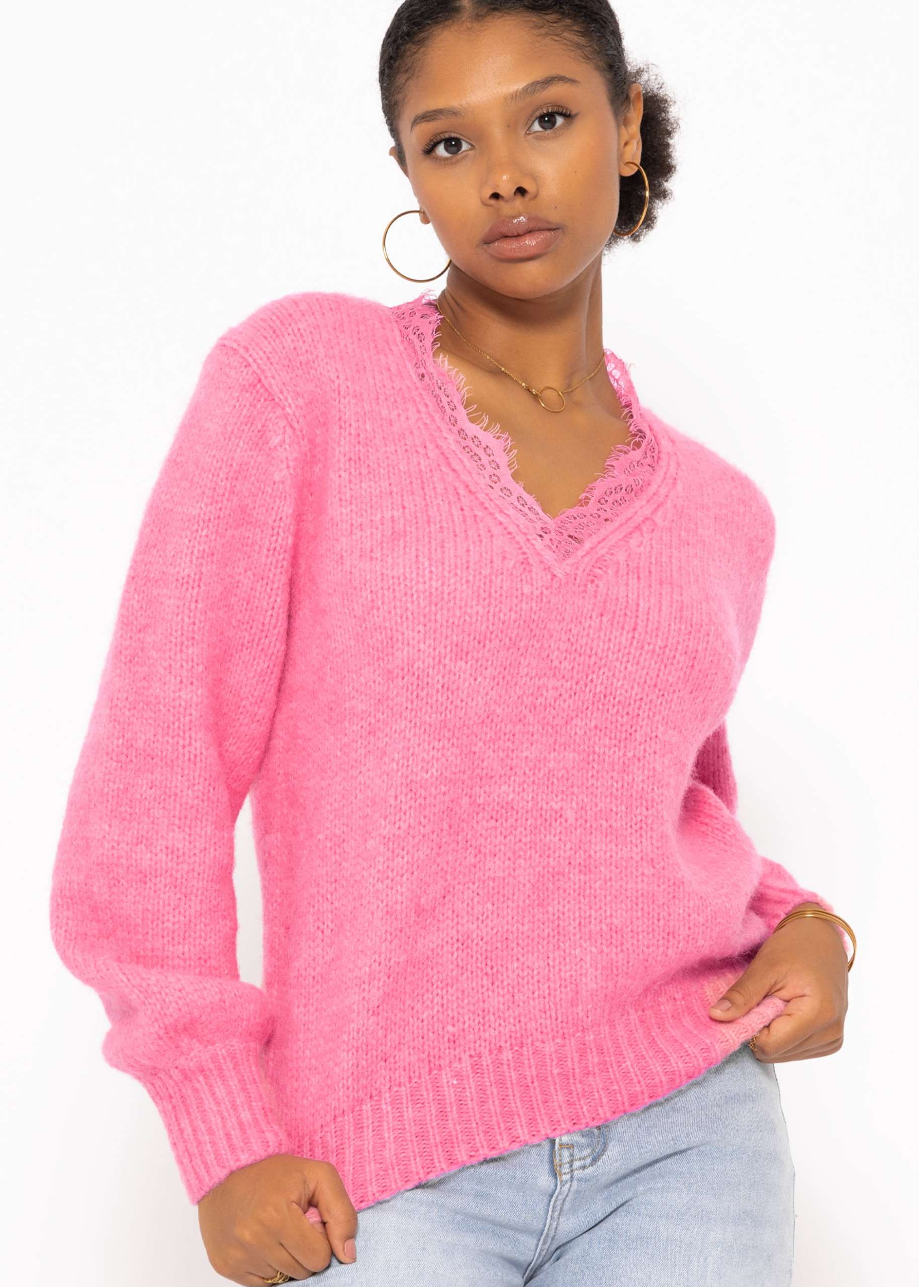 Jumper with lace neckline - pink