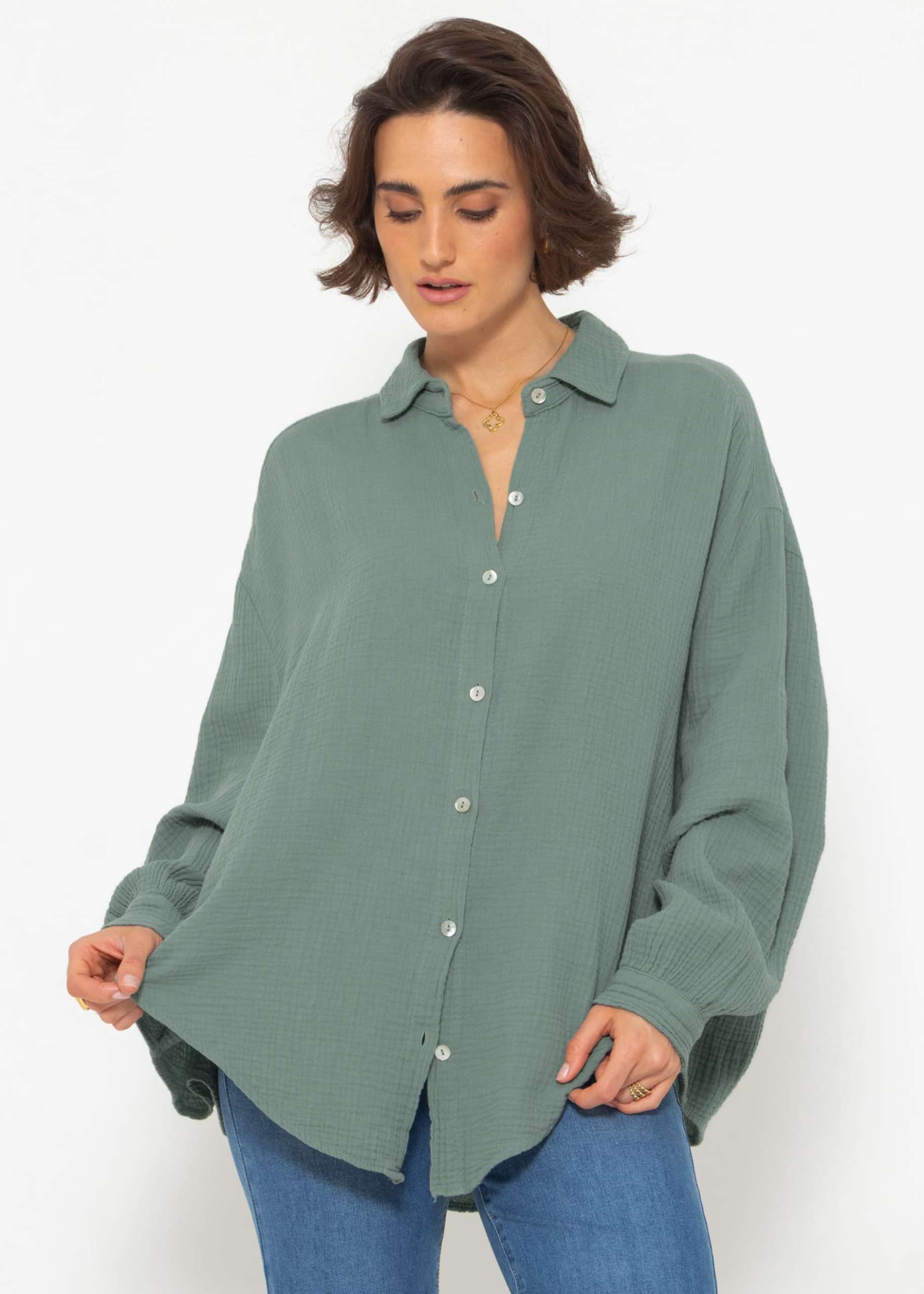 Oversize muslin blouse, short, sage green