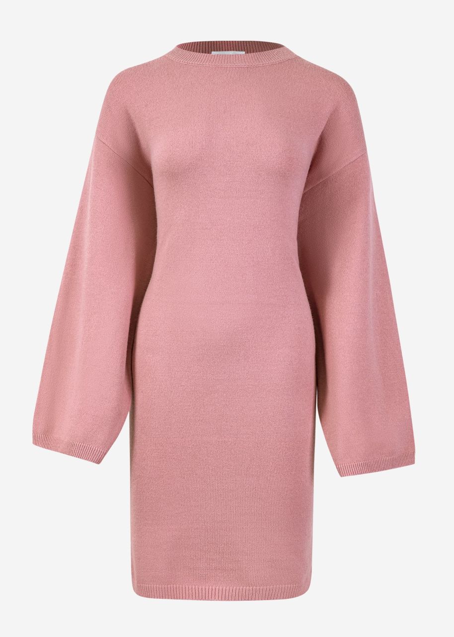 Oversize knitted mini dress - antique pink