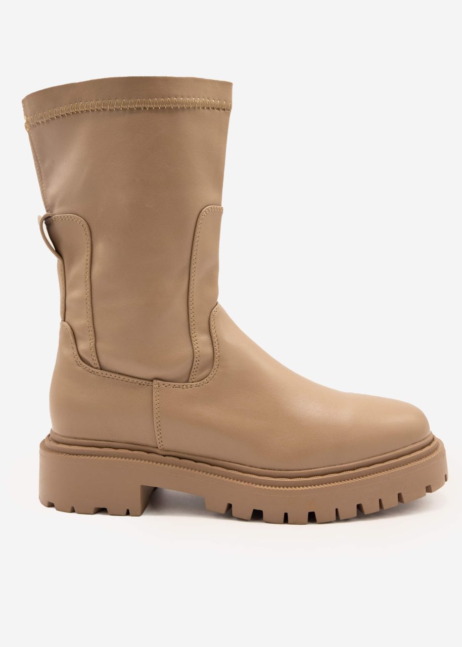 Higher combat boots, light brown