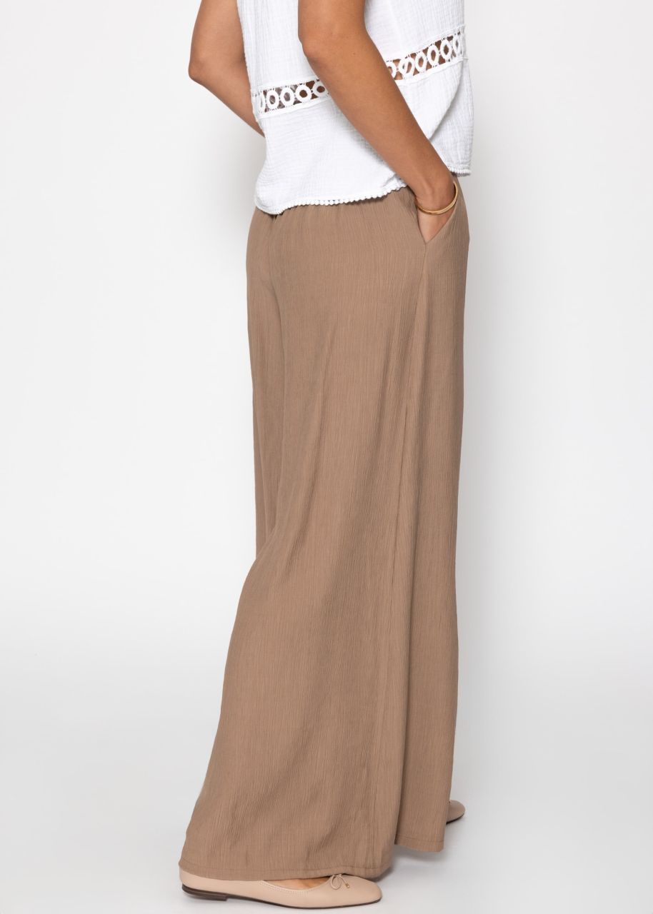Casual trousers in a crinkle look - light brown