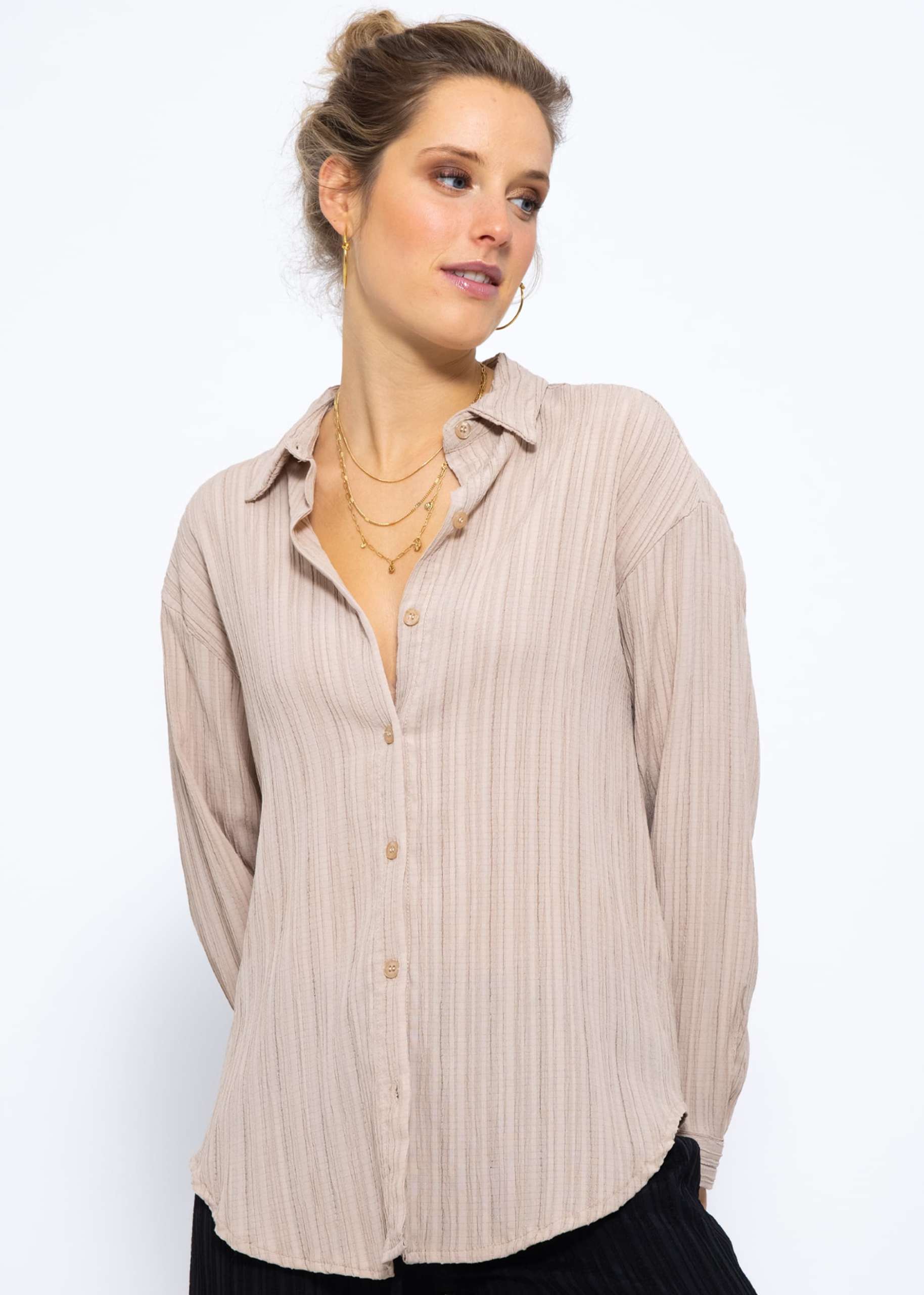 Blouse with crinkle effect - beige