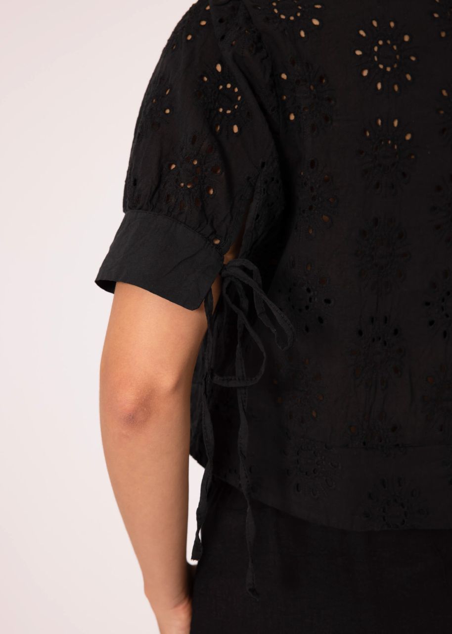 Short sleeve lace blouse, black