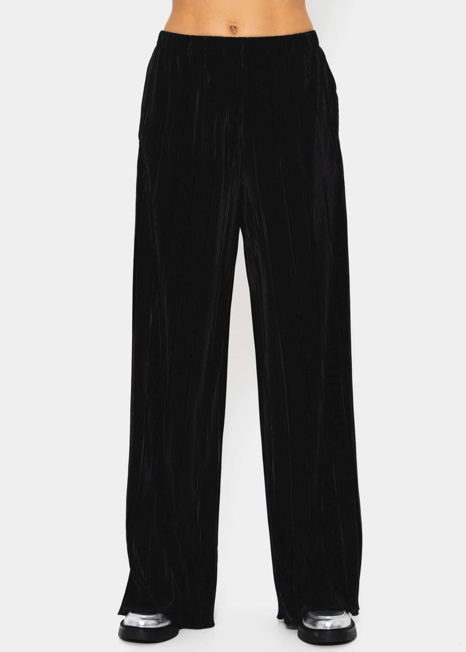 Pleated pants - black