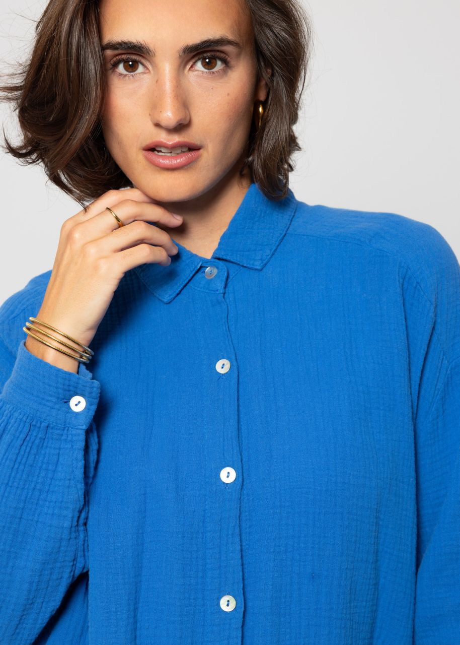 Muslin blouse oversize, short, royal blue