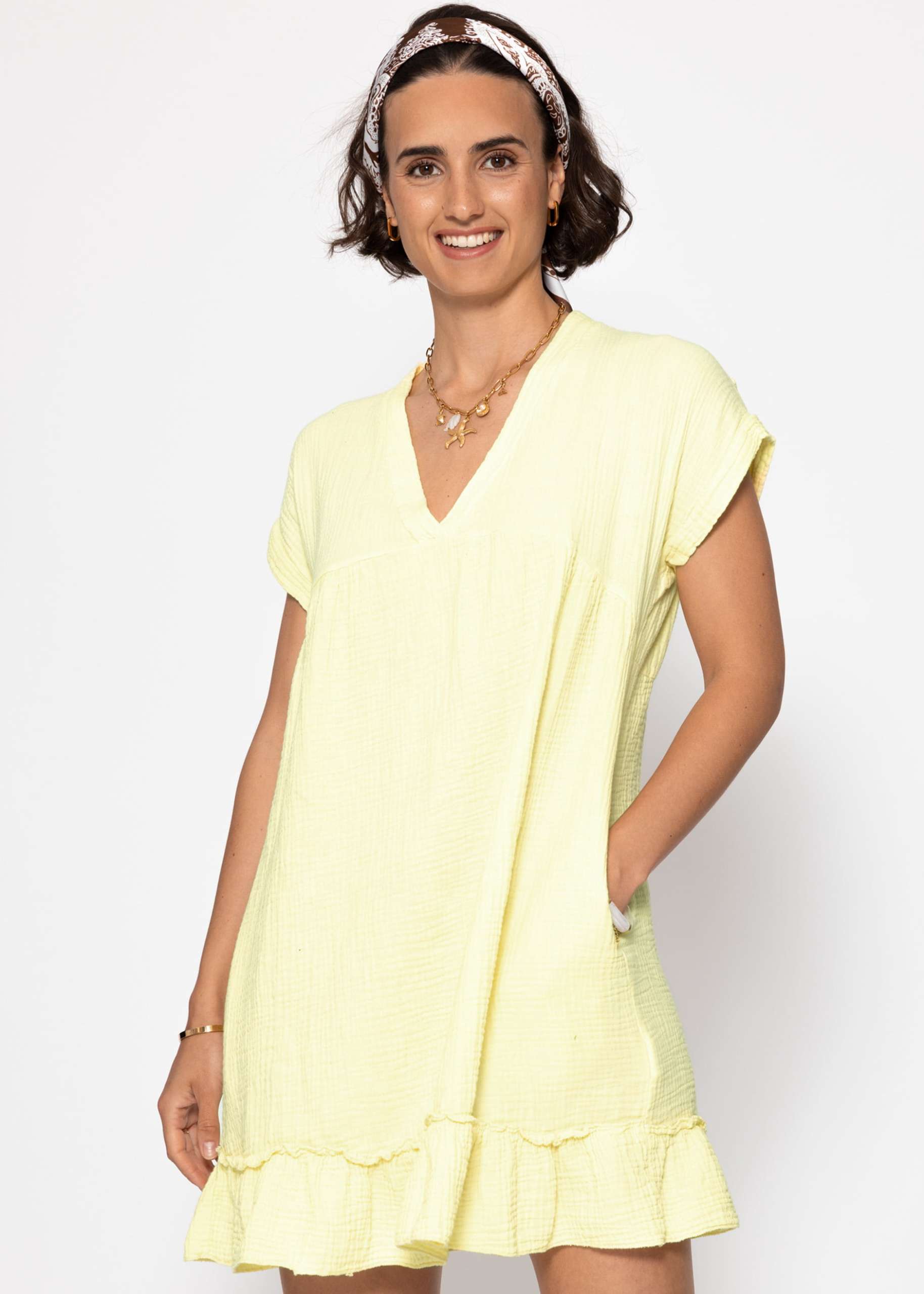 Muslin dress with V-neck - butter yellow