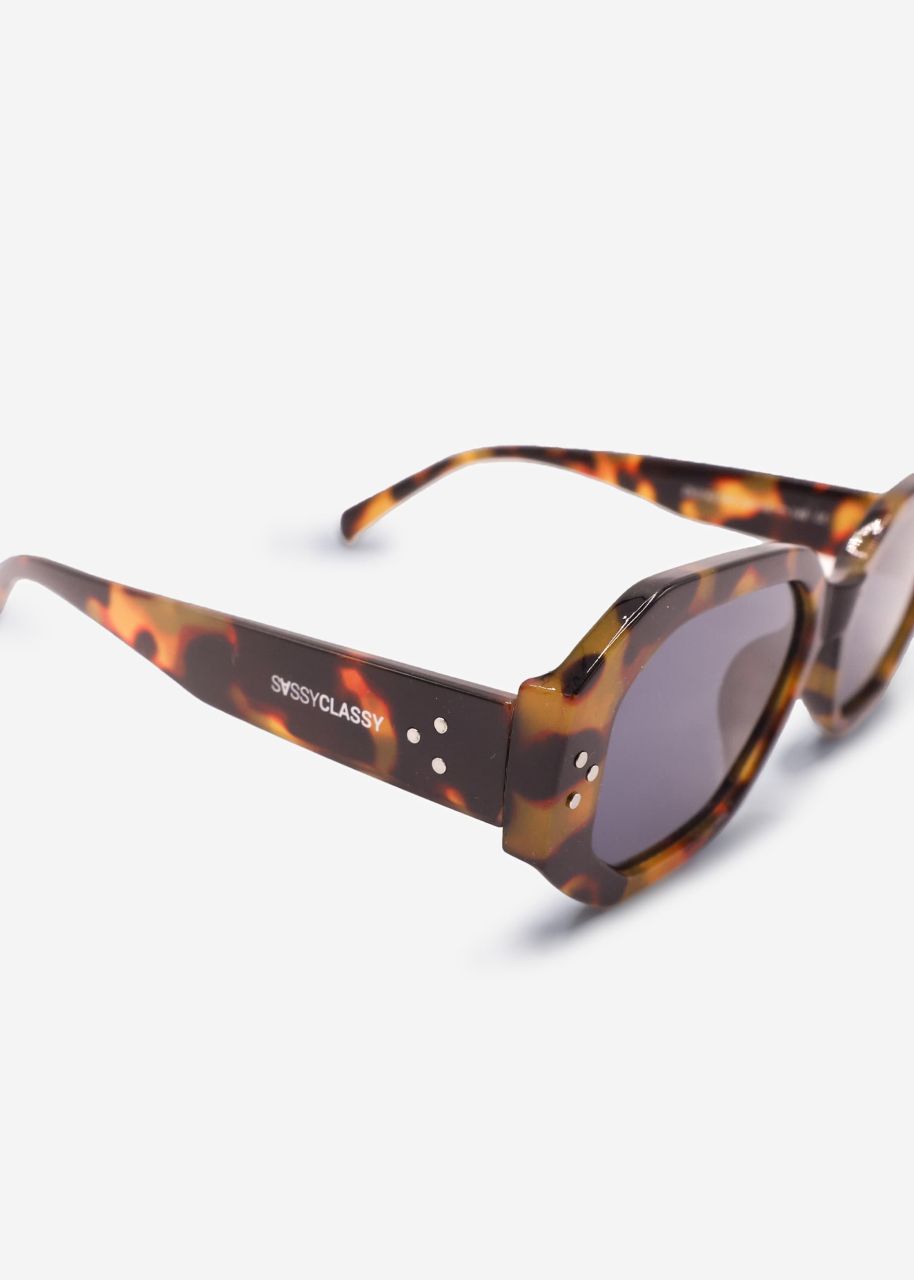 Large sunglasses - tortoise brown