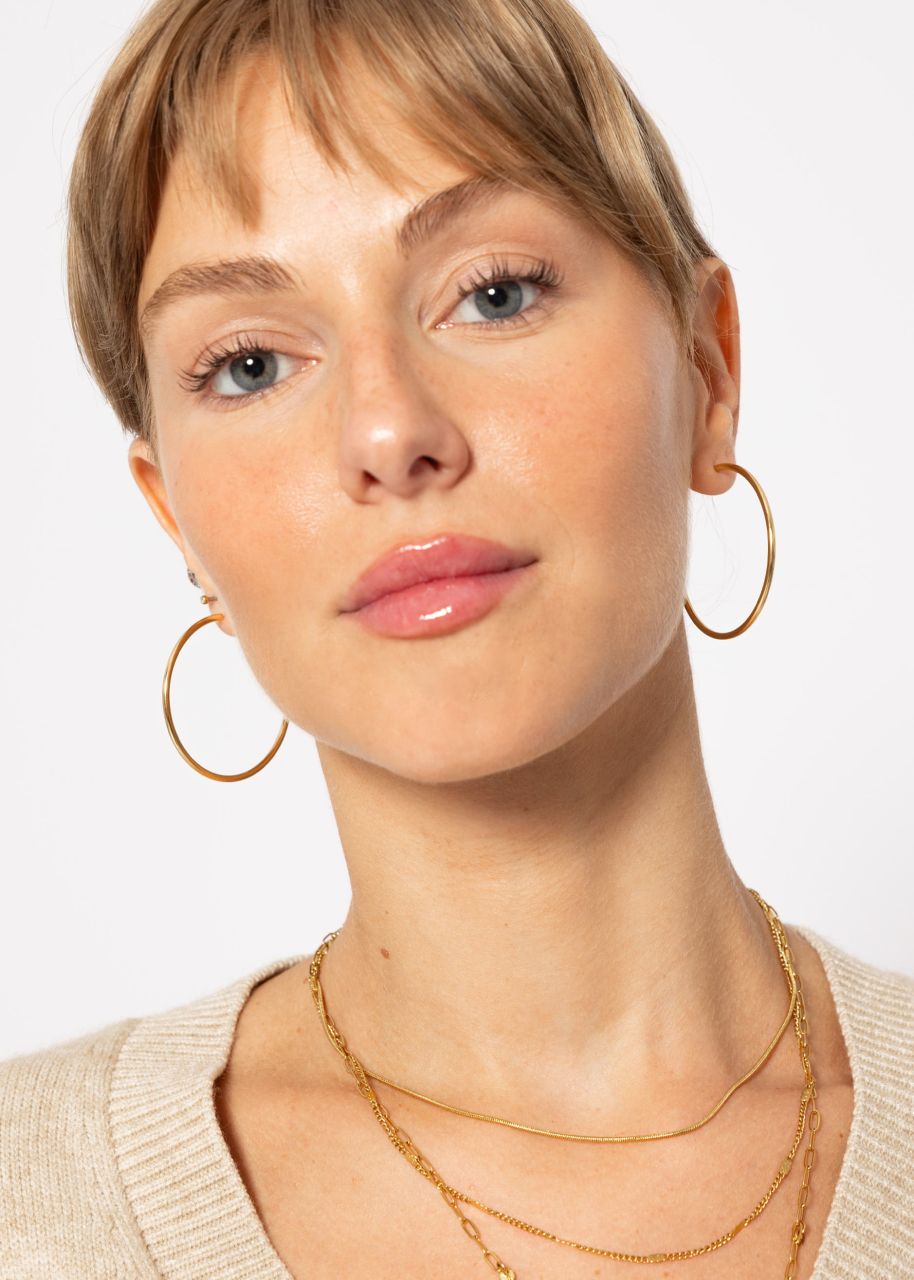 Fine hoop earrings - gold