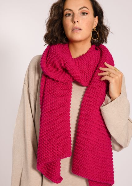 Knitted scarf, fuchsia
