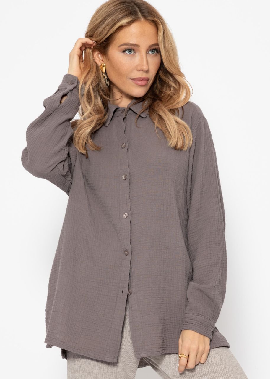 Classic cut blouse in muslin - taupe