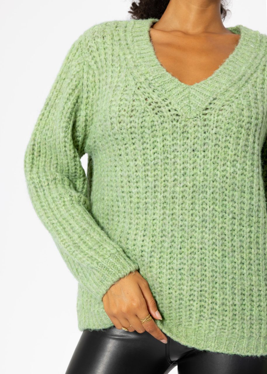 Oversized chunky knit jumper with V-neck - sage green