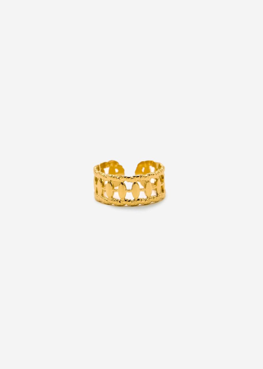 Ring with ornaments - gold