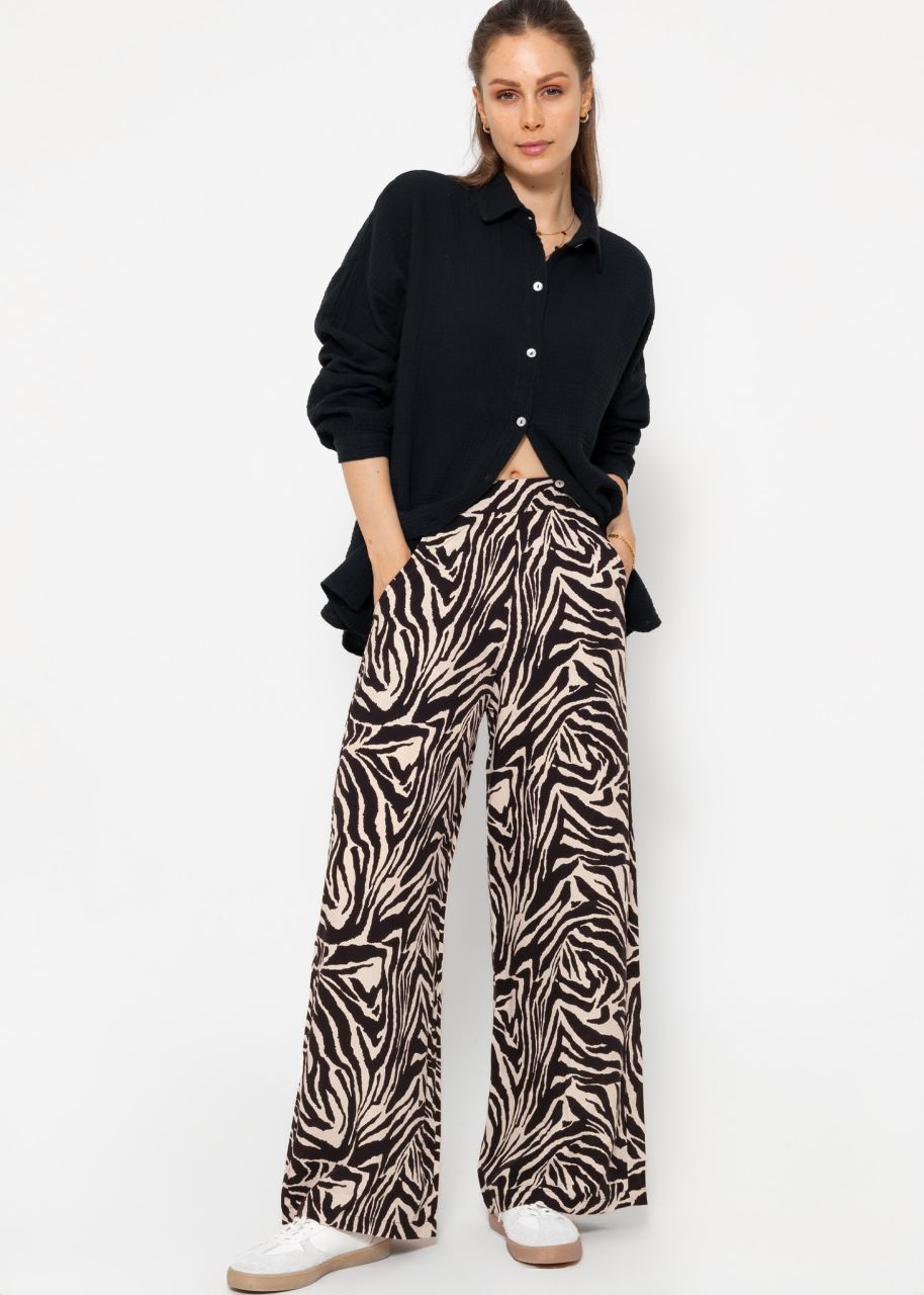 Casual pants with zebra print - black and white