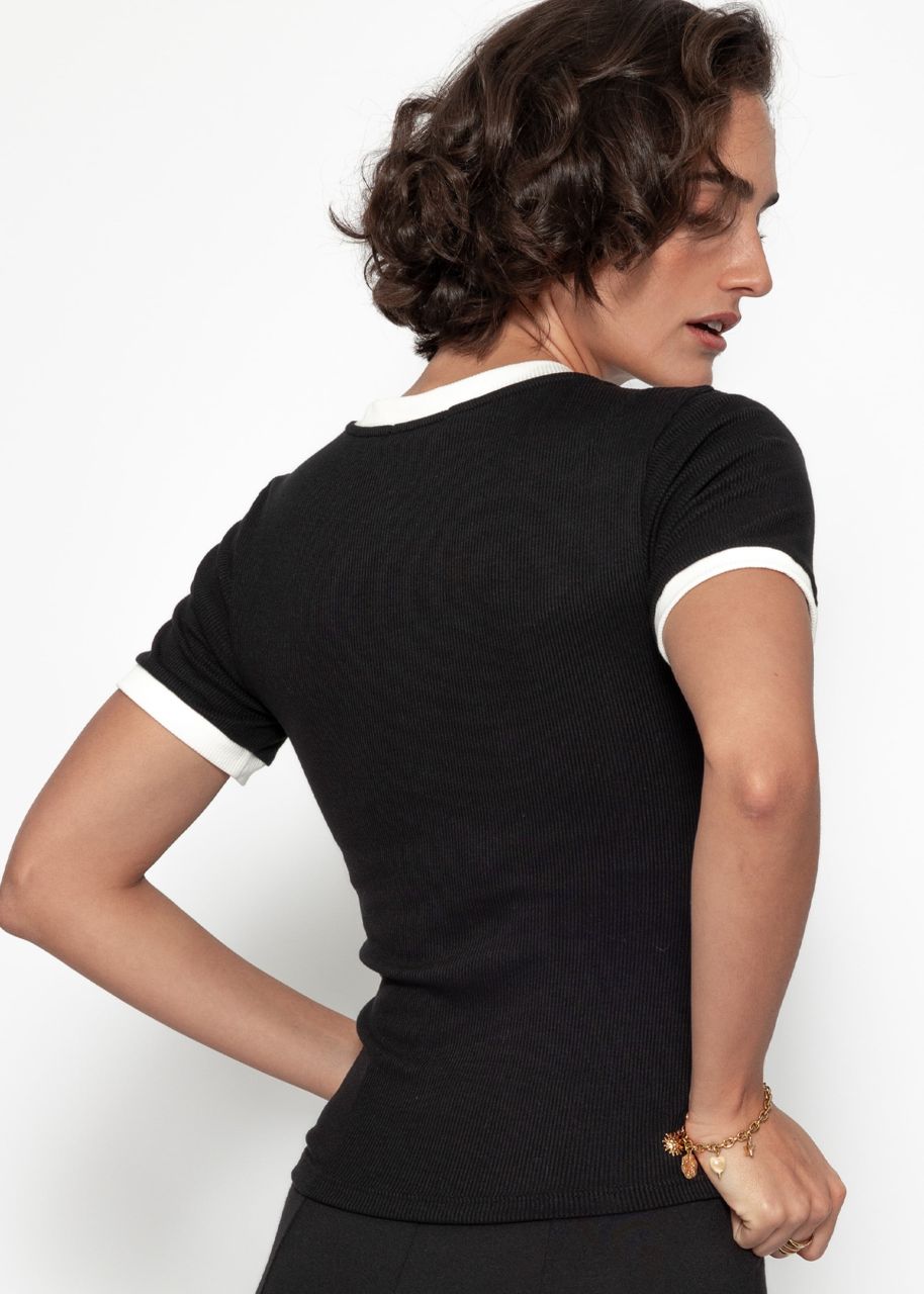 T-shirt with panels- black-offwhite