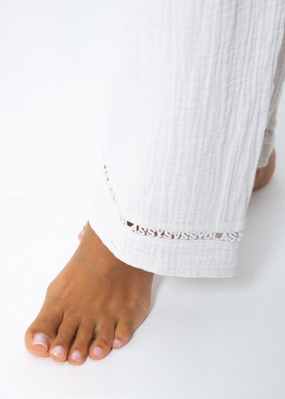 Muslin pyjama bottoms with lace trim - light beige