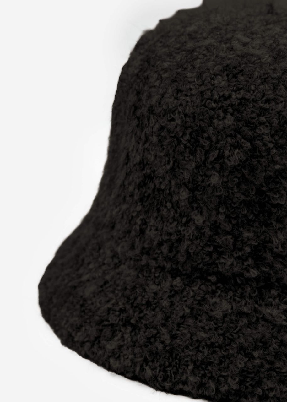 Teddy fur hat - black