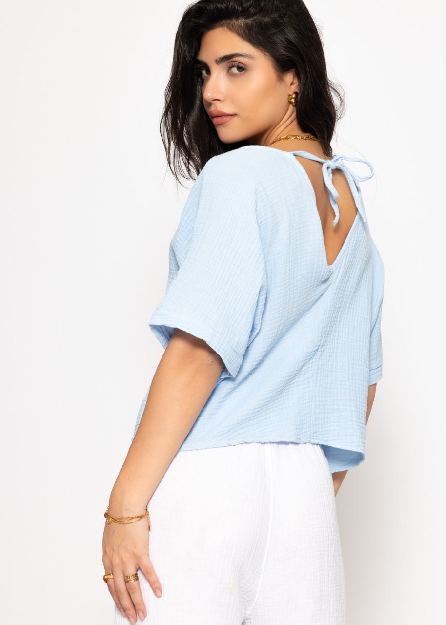 Muslin shirt with V-neck - light blue