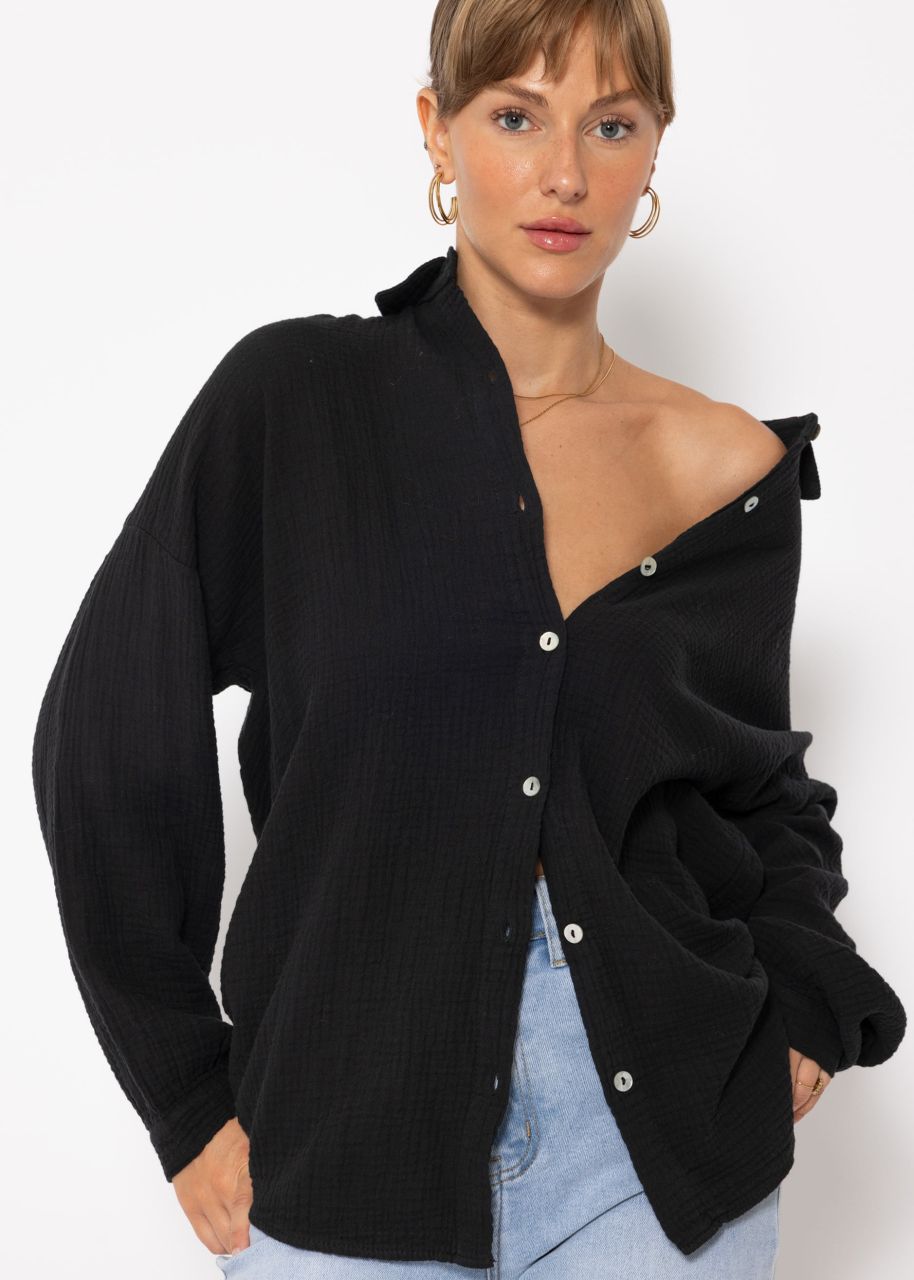 Muslin blouse in regular fit - black