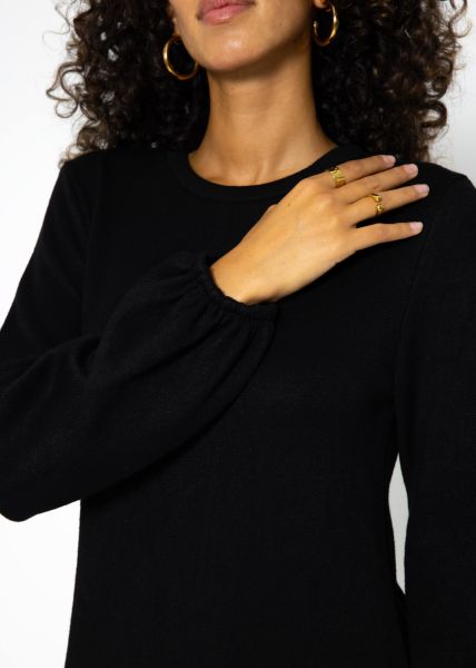 Super soft jersey dress in midi length - black