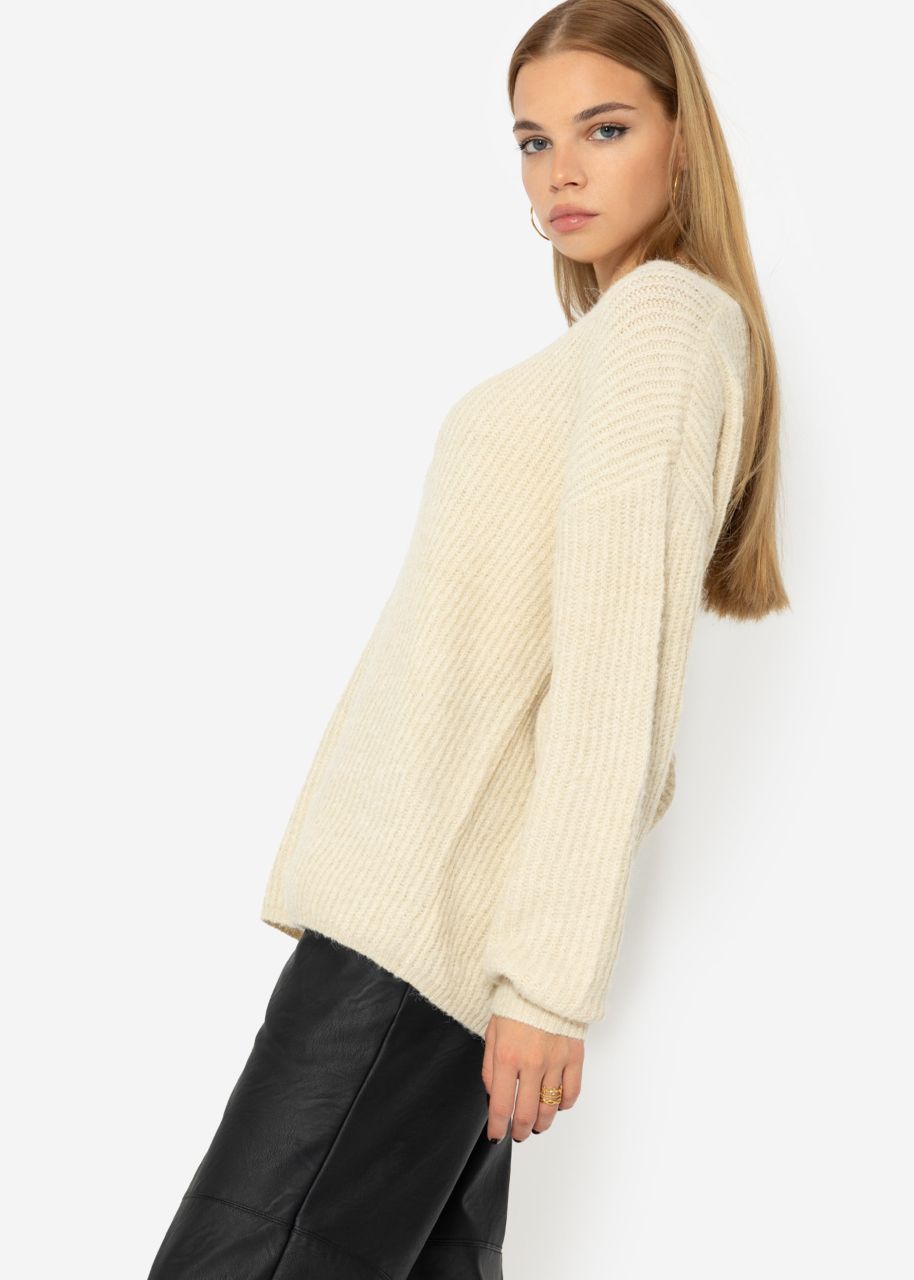 Ribbed jumper with V-neck - beige