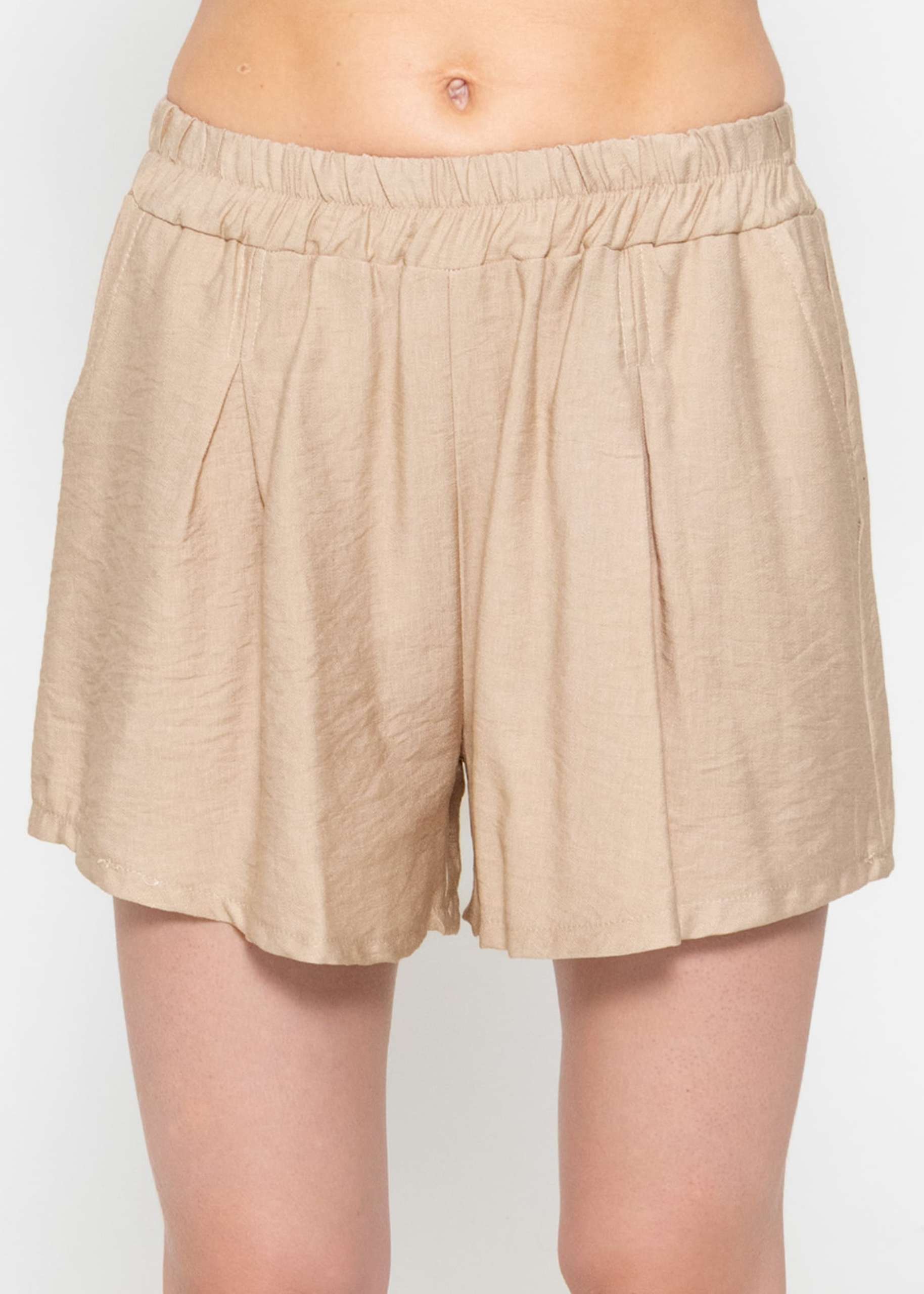 Viscose shorts - beige