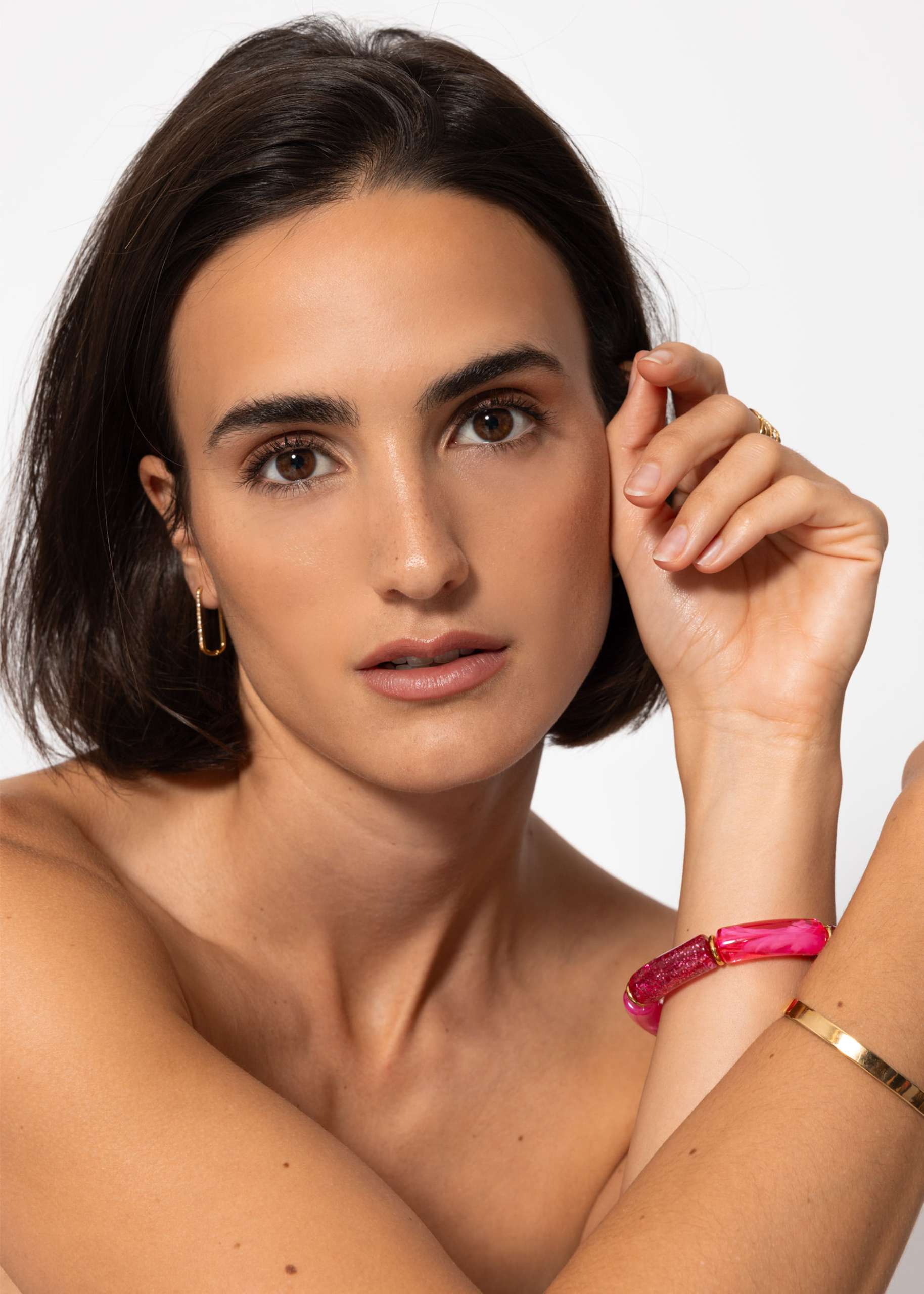 Bracelet with pearls - pink