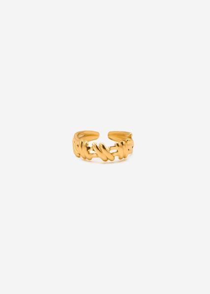 Ring with pattern - gold