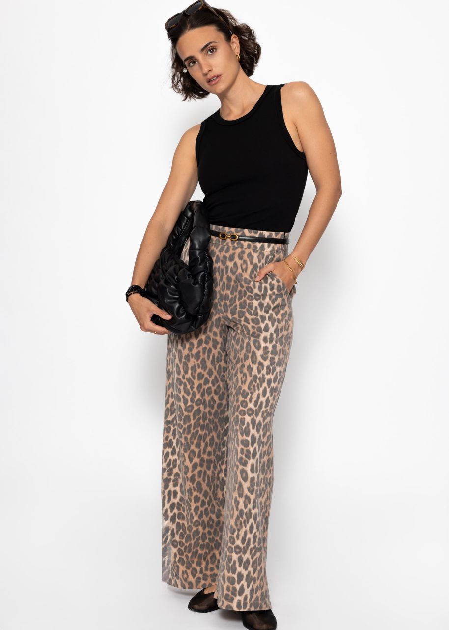 Tank top with outer seams - black
